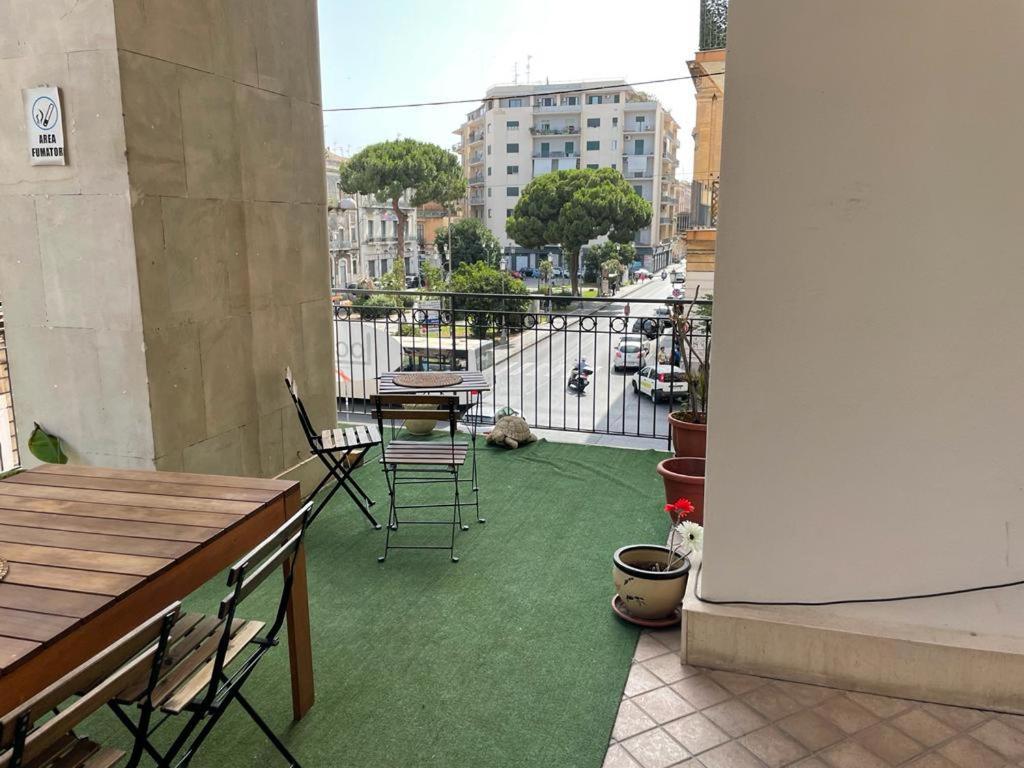 Locami Holiday&Rooms Suite Jolanda CTA Exterior photo